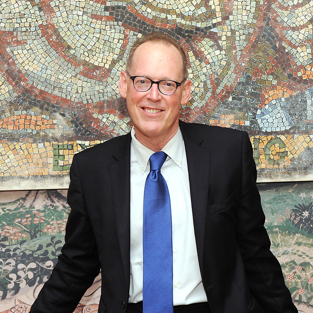 Headshot of Paul Farmer