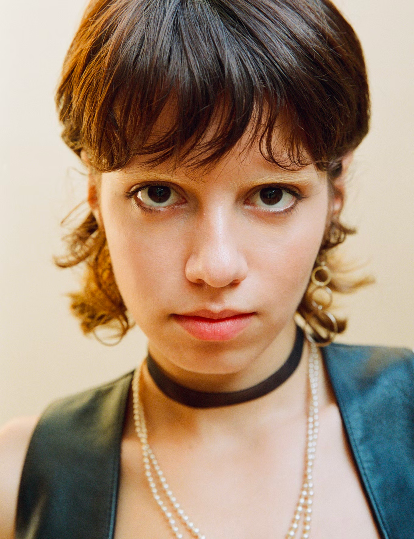 Contact model Romi Alter