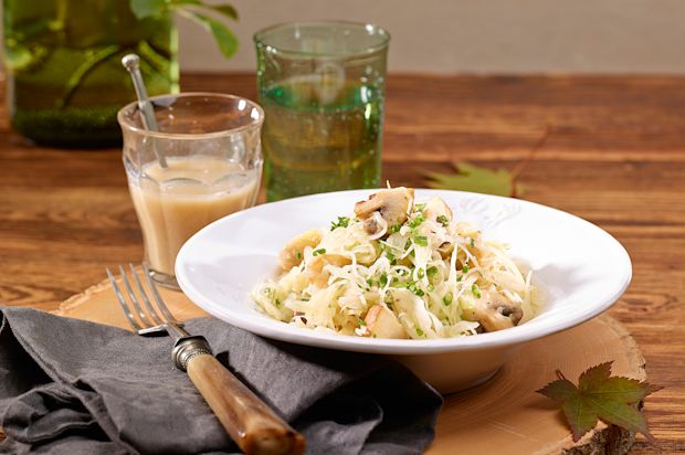 Herbstsalat an Marroni-Dressing