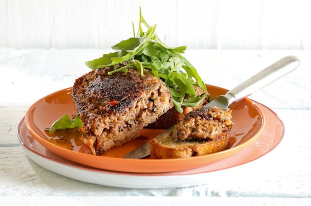 Gebratene Hackfleisch-Crostini