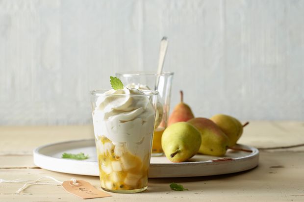 Birnenschaum mit Passionsfrüchten