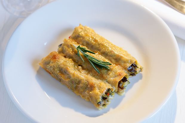 Vollkorn-Cannelloni mit Poulet und Pilzen