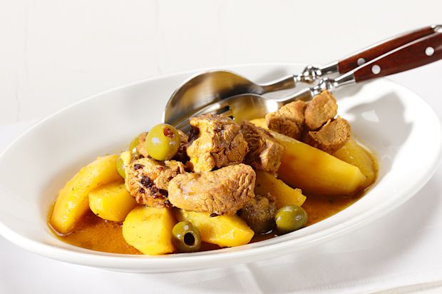 Lammwürfel mit Kartoffeln an Zitronenjus