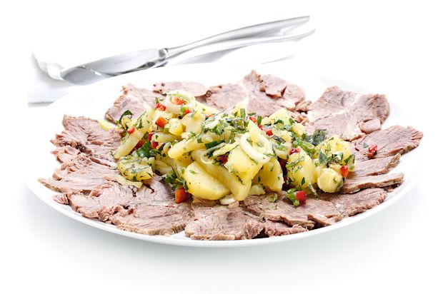 Tafelspitz mit Kartoffel-Kräuter-Salat