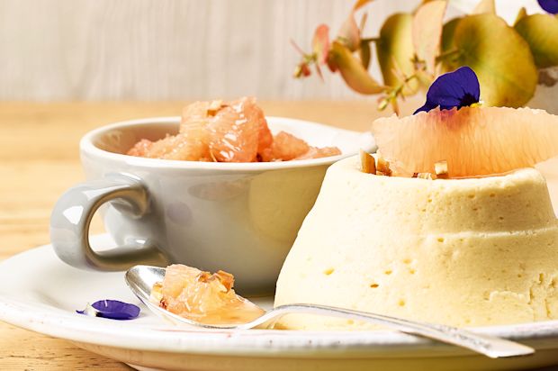 Ricottaflans mit Grapefruitsalat