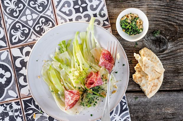 Fenchelsalat mit Salami
