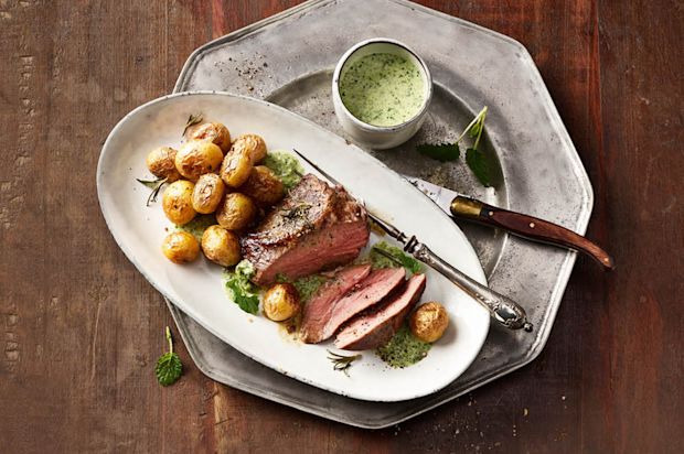 Lammhuft mit Zitronenmelissensauce
