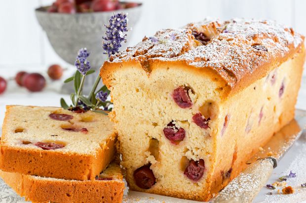 Stachelbeercake mit Lavendel
