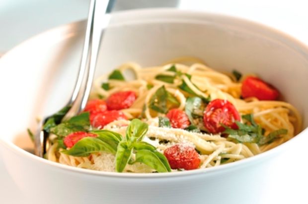 Spaghetti mit gerösteten Cherrytomaten