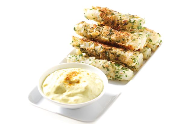 Mandel-Schwarzwurzeln mit Curry-Joghurt