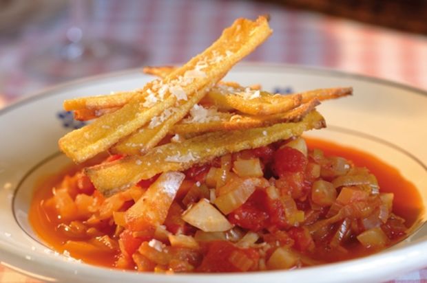 Polenta-«Nudeln» mit winterlichem Gemüsesugo