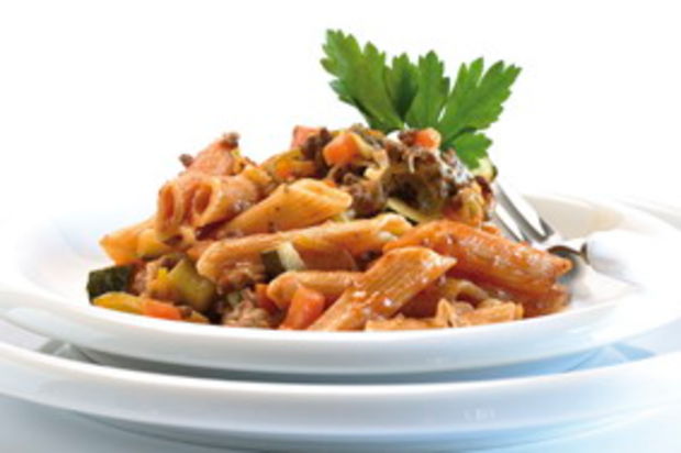 Teigwarengratin mit Rindfleisch und Gemüse