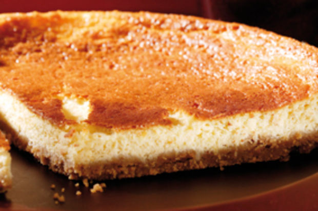 Blueberry & Raspberry Cheese Cake - Quarkkuchen mit Heidelbeer- und Himbeersauce