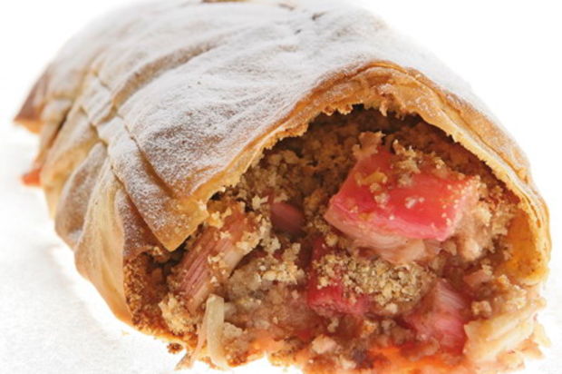 Rhabarberstrudel