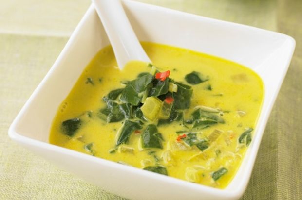 Asiatische Krautstielsuppe