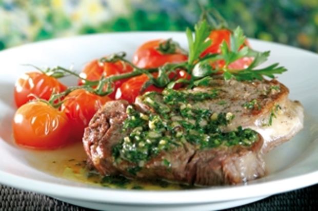 Rindssteak an Kräutersauce
