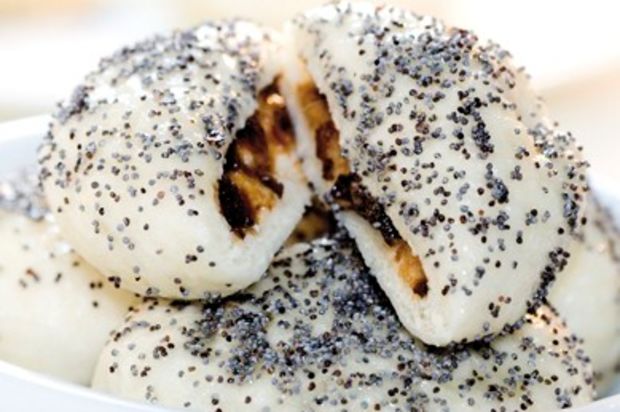 Germknödel mit Powidl