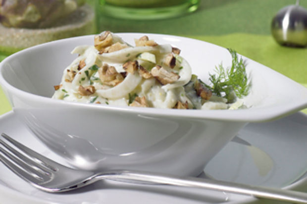 Fenchelsalat an Joghurtsauce