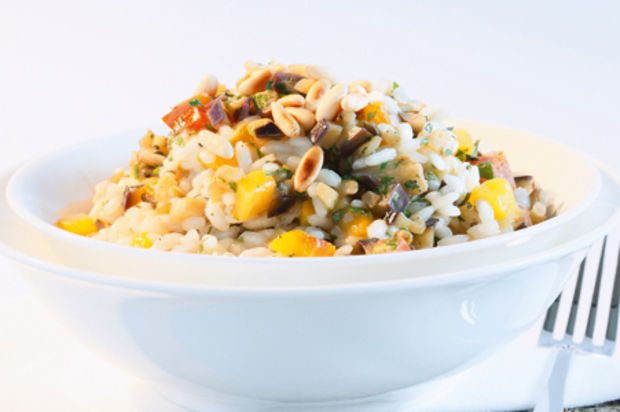 Auberginen-Risotto mit Peperoni und Tomaten