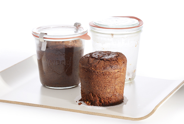 Schokoladen Haselnuss Kuchen Im Weck Glas Annemarie Wildeisens