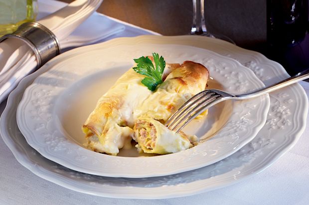 Cannelloni piemontese - Cannelloni mit Kalbfleisch und Schinken