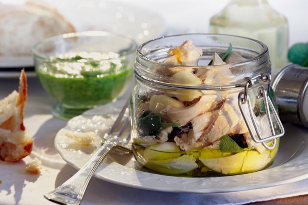 Tonno di pollo - Pikant eingelegtes Hühnerfleisch
