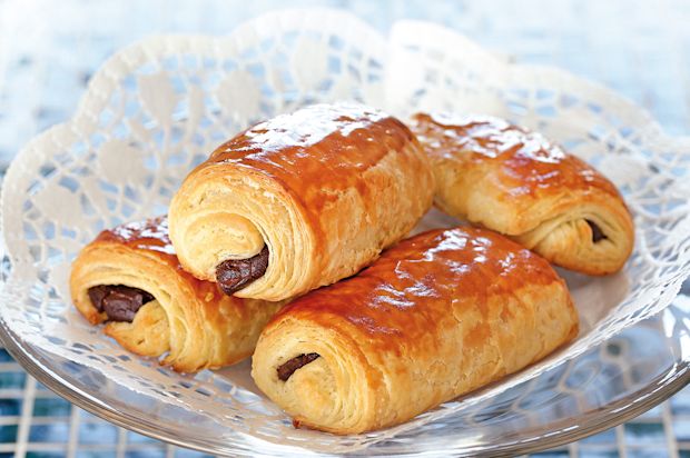 Pains au chocolat (Schokoladebrötchen)
