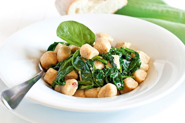 Quark-Vollkorn-Gnocchi an Zitronenbutter
