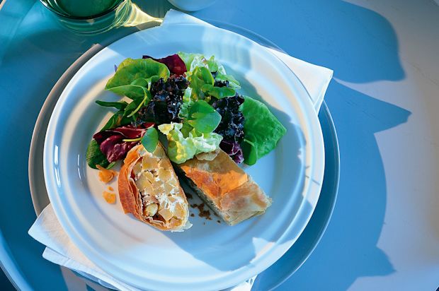 Kartoffelstrudel mit Feta