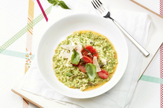 Morchel-Risotto mit Kopfsalat und Cherrytomaten