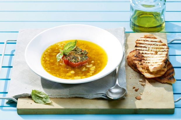 Kalte Safran-Fenchel-Suppe