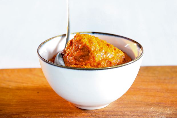 Pikante Amaretti-Peperoncini-Sauce