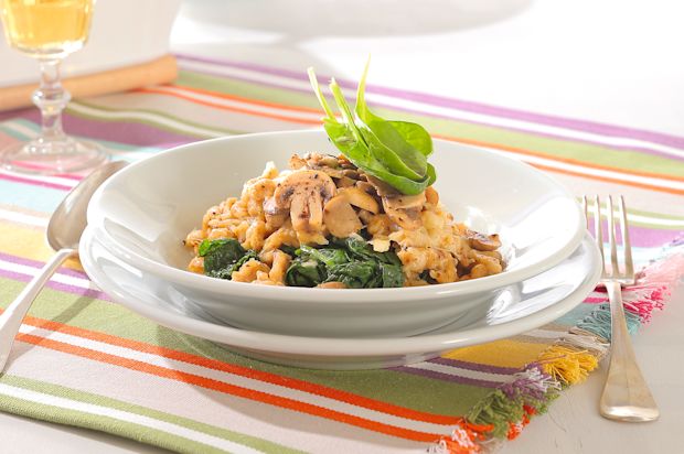 Pilzknöpfli mit Champignons und Spinat