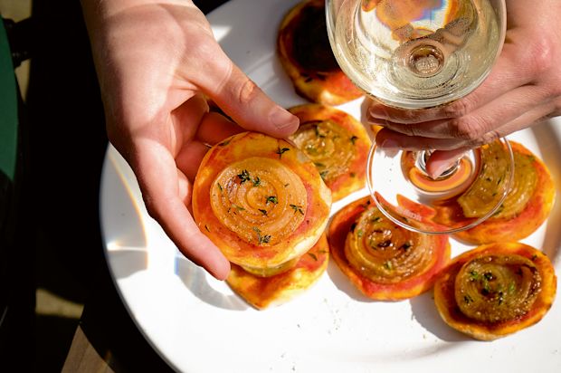 Mini-Zwiebel-Pizzen