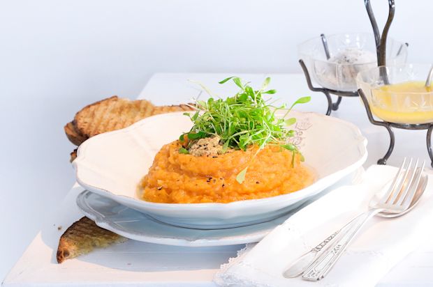 Kürbispüree mit Senfbutter