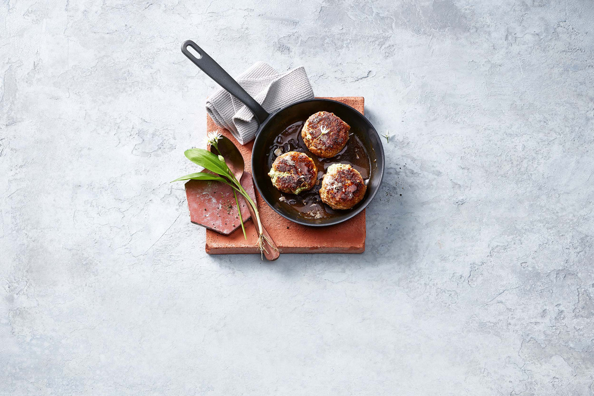 Hacksteaks mit Bärlauch-Frischkäse-Füllung - Annemarie Wildeisens KOCHEN