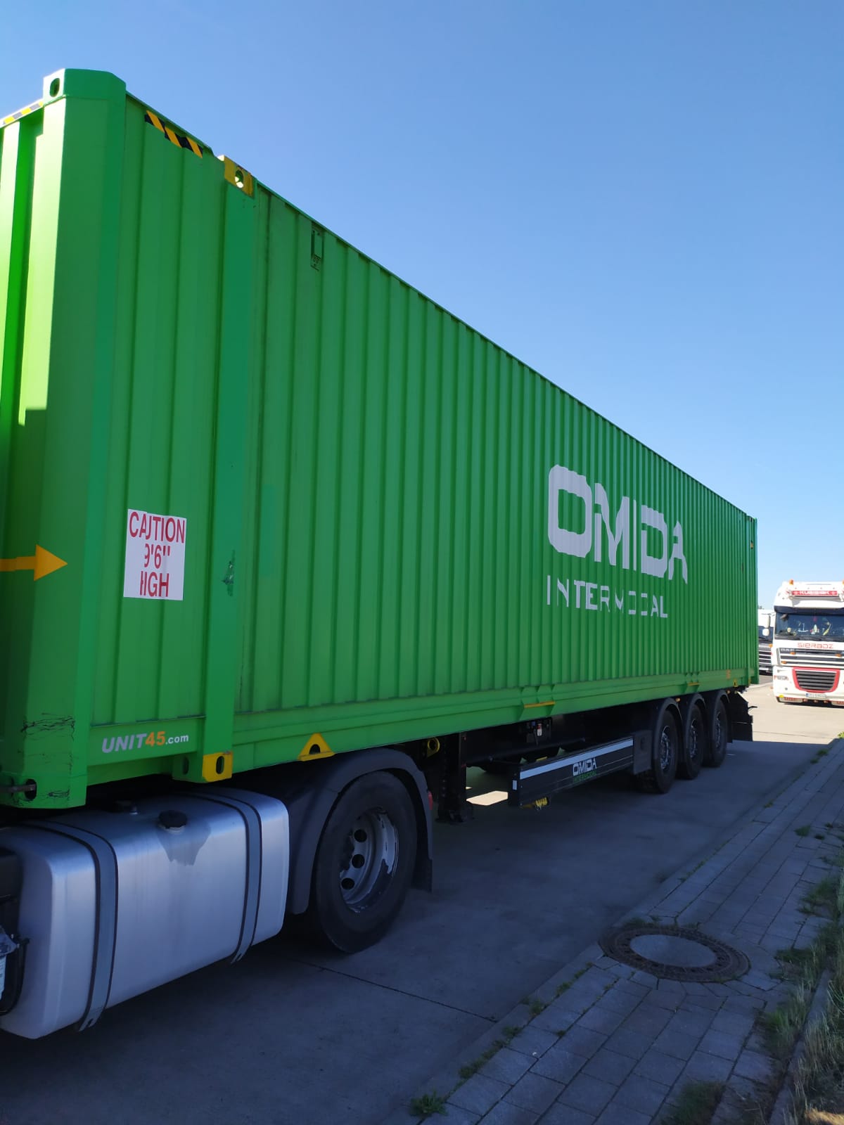 Ramy kontenerowe - Omida Logistics