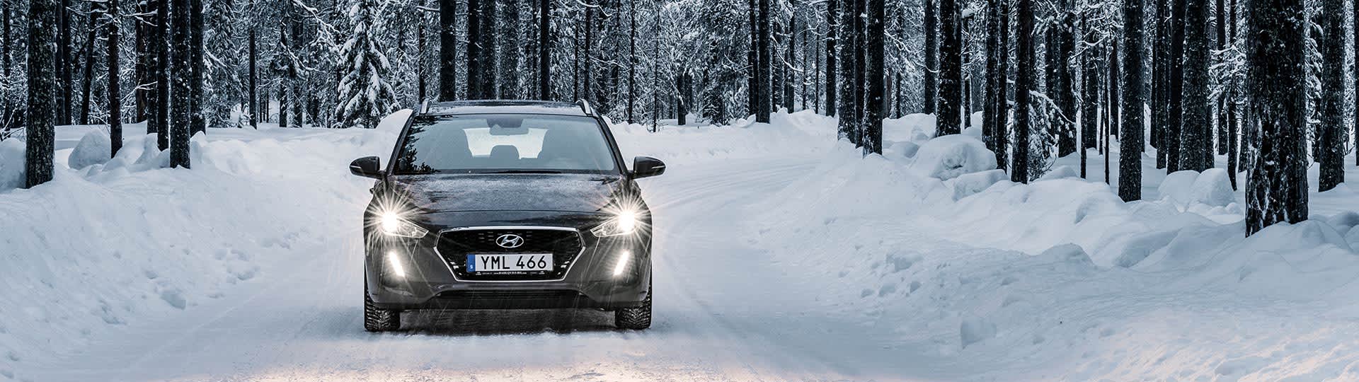 i30-kombi-jan-full-width-PIP-image-2
