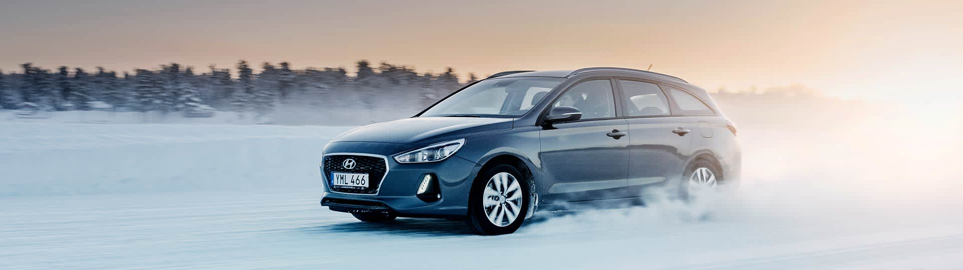 i30-kombi-jan-full-width-PIP-image