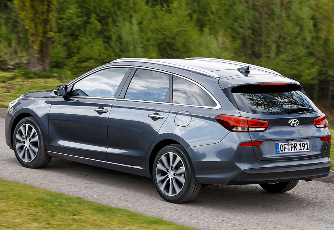 Prov: Hyundai i30 Kombi – bra utrymmen
