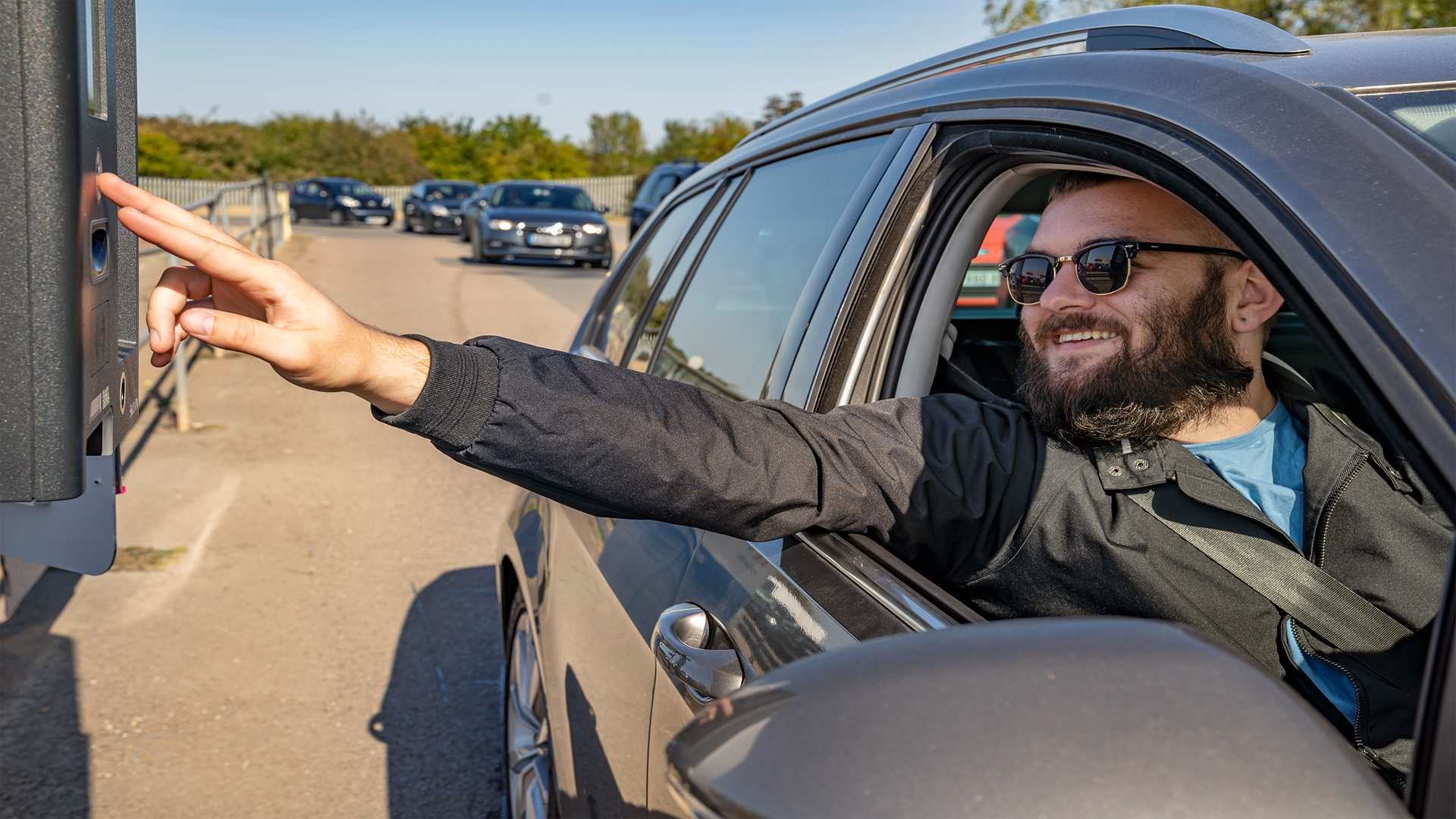 HOLIDAY-EXTRAS WEBOFFER 1920x1080 SEPT24 (4)