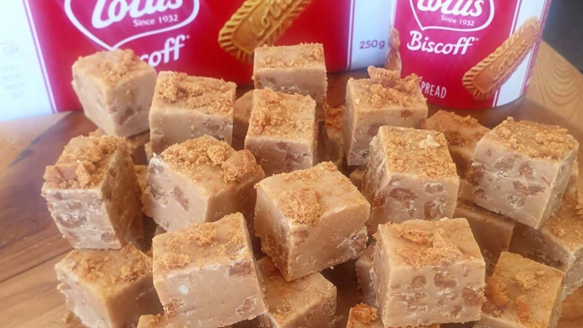 biscofffudgeFEATUREDIMAGE