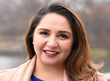 Headshot of Delia Ramirez