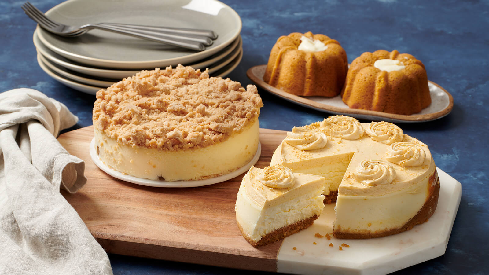 Pumpkin Pie Cheesecake, Apple Crumble Cheesecake & Mini Pumpkin Bundt Cake
