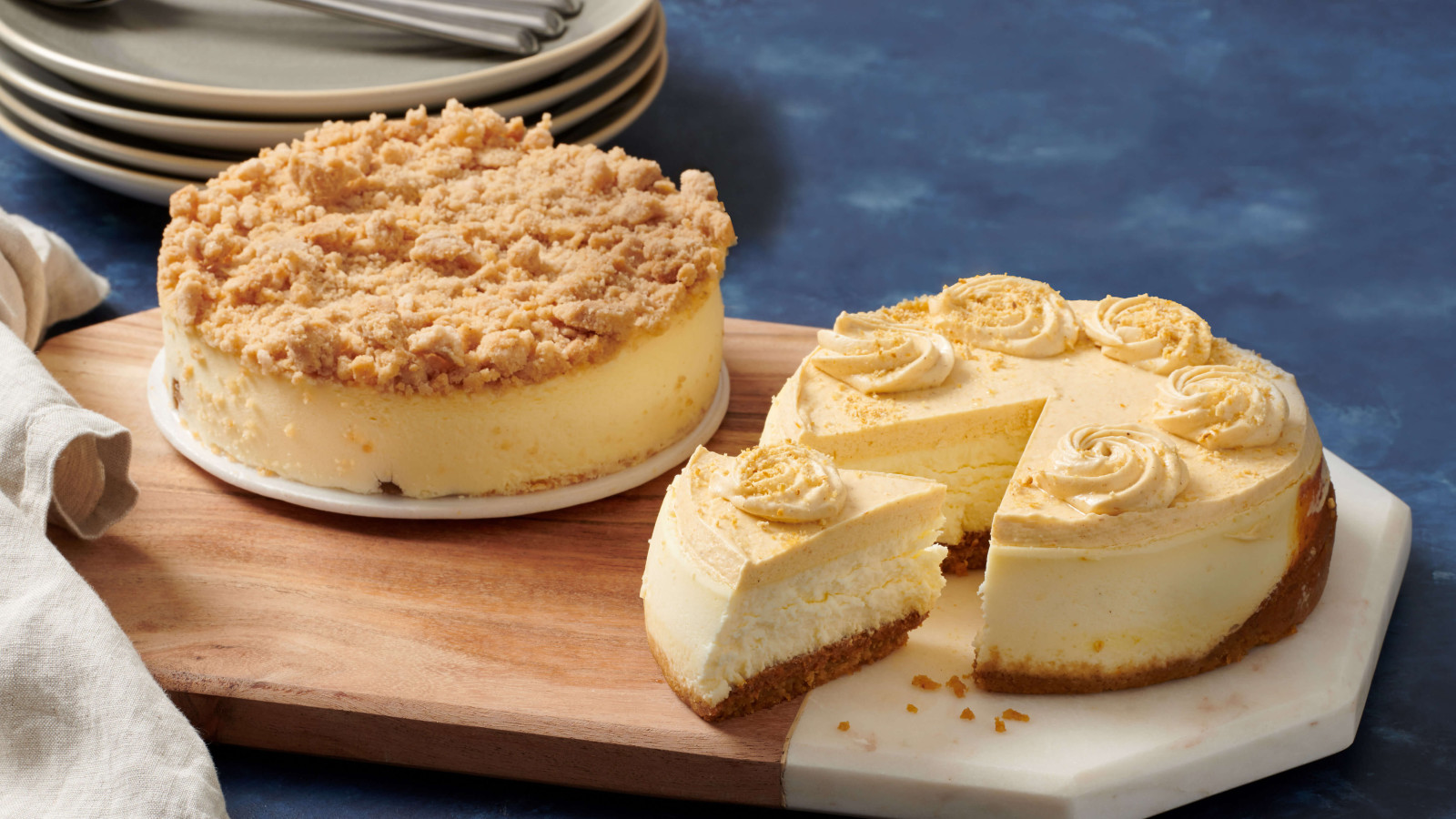 Pumpkin Pie Cheesecake, Apple Crumble Cheesecake