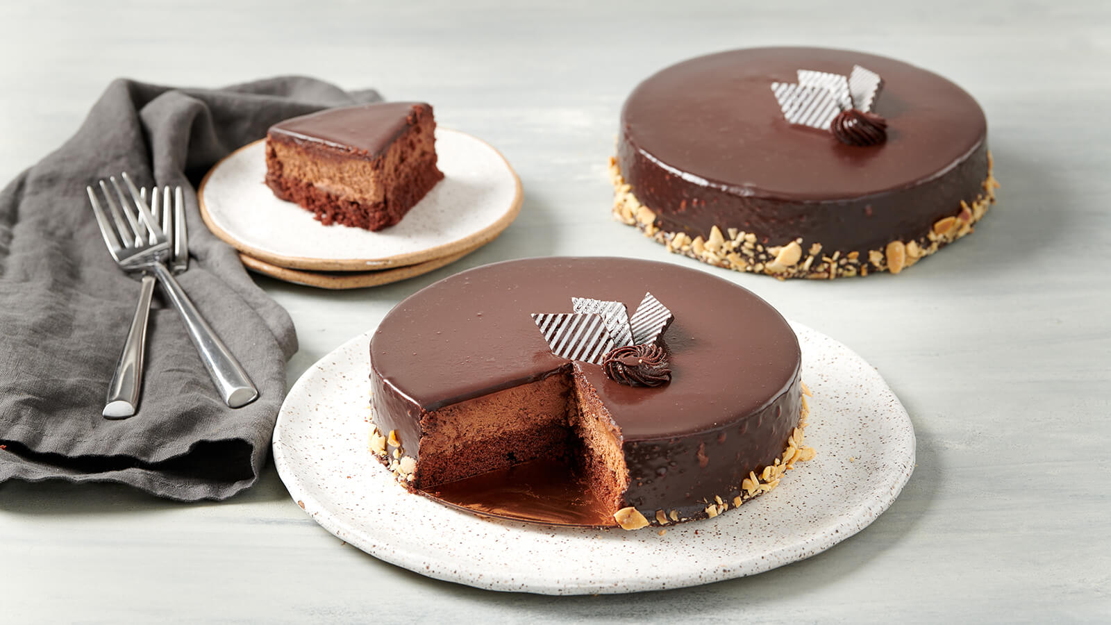 French Chocolate Mousse Cake