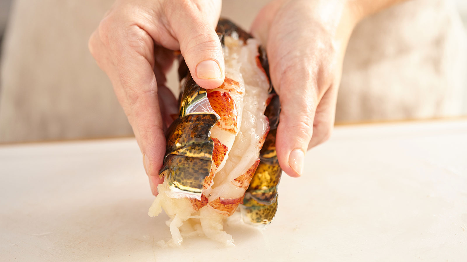 step-4-lobster-tail