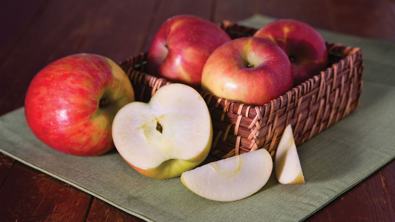 SweetTango Apples
