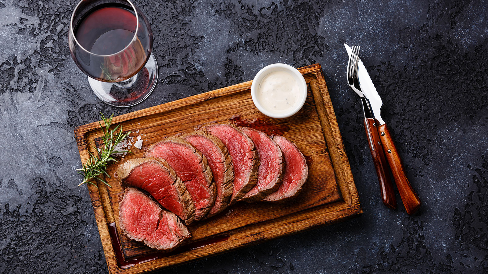 horseradish with beef tenderloin