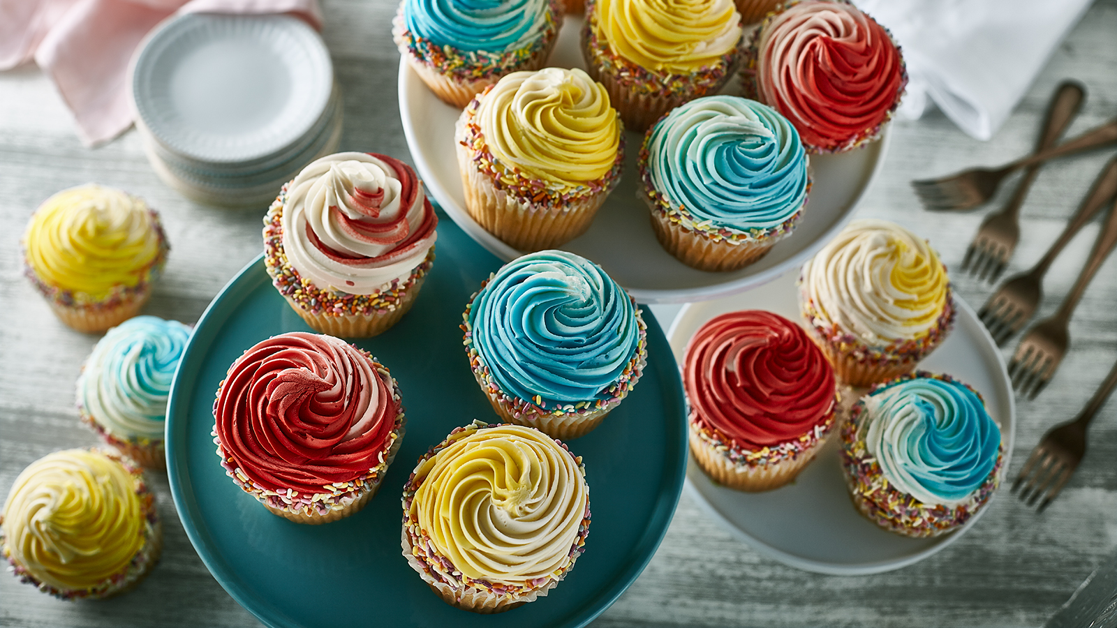 Hand-Decorated Cupcakes